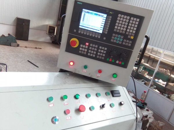 万能铣加工改造